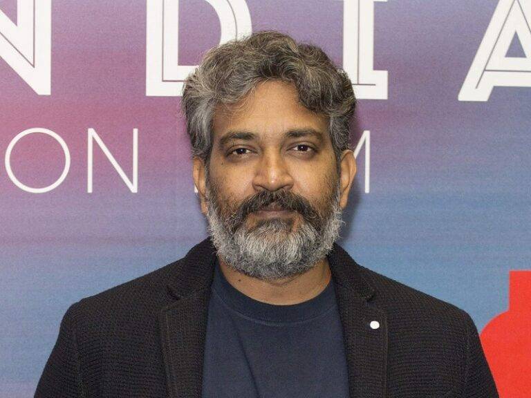 highest paid directors in india,highest paid directors in south india,highest paid film directors in india,highest paid indian directors,karan johar charge for movie,S rajamouli director salary,rohit shetty per movie charge,raju hirani net worth,rohit shetty net worth