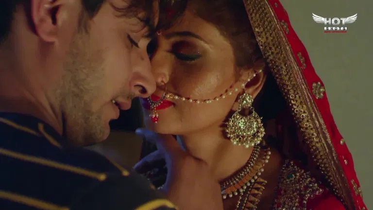 Mirror (2020) Hindi Hotshots Short Films Watch Online