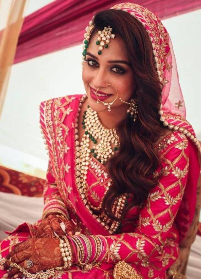 bollywood actress bridal look,recently married tv actress 2022,deepika bridal look,tv actress who got married in 2020,tv actress who got married in 2021,south indian actress in bridal look,tv actress who got married in 2022,recent tv actress marriage 2022,bridal look,bridal looks,tv actress bridal look