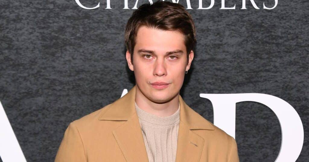 Is Nicholas Galitzine Single Or Does He Have A Girlfriend? - DotComStories