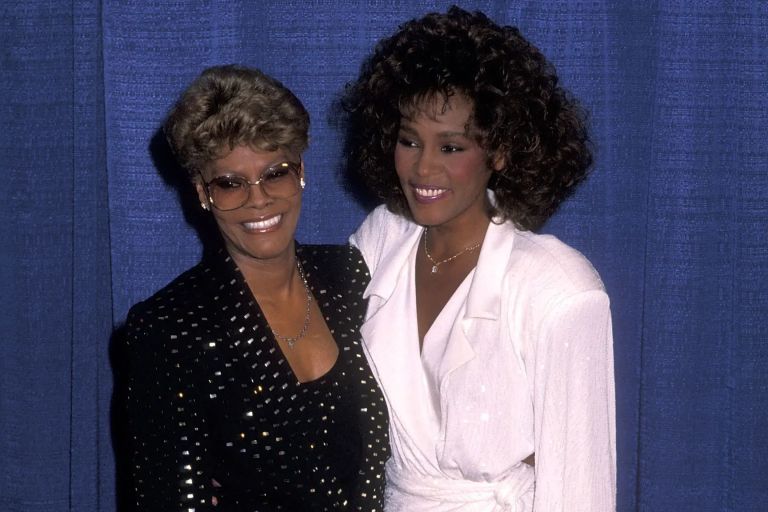 dionne warwick related to mariah carey,who was whitney houston related to,is whitney houston related to aretha franklin,dionne warwick funeral,who was whitney houstons aunt,whitney houston aunt dionne warwick,cissy houston sister,dionne warwick age,is dionne warwick still alive,dionne warwick mother,is dionne warwick whitney houston&#039;s cousin