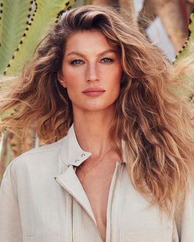 gisele bundchen parents,gisele bundchen sisters ages,gisele bundchen net worth,gisele bundchen age,gisele bundchen instagram,gisele bündchen parents,gisele bündchen net worth,gisele bundchen sisters pictures,gisele bündchen young,gisele bundchen twin sister height,gisele bundchen sisters photos,gisele bundchen sisters model,gisele bundchen sisters pics,what do gisele bundchen sisters do,gisele bundchen twin sisters pictures,gisele bundchen 5 sisters,how many sisters does gisele have,pics of gisele bundchen sisters,how does gisele bundchen stay in shape