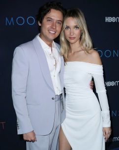 cole sprouse girlfriend,cole sprouse and ari fournier baby,cole sprouse lili reinhart,ari fournier age,cole sprouse child,is cole sprouse married,cole sprouse girlfriends,cole sprouse brother,cole sprouse and ari fournier 2022,how did cole sprouse and ari fournier meet,is cole sprouse dating ari fournier,who is ari fournier,are cole sprouse and ari fournier dating,how old is ari fournier,cole sprouse girlfriend list