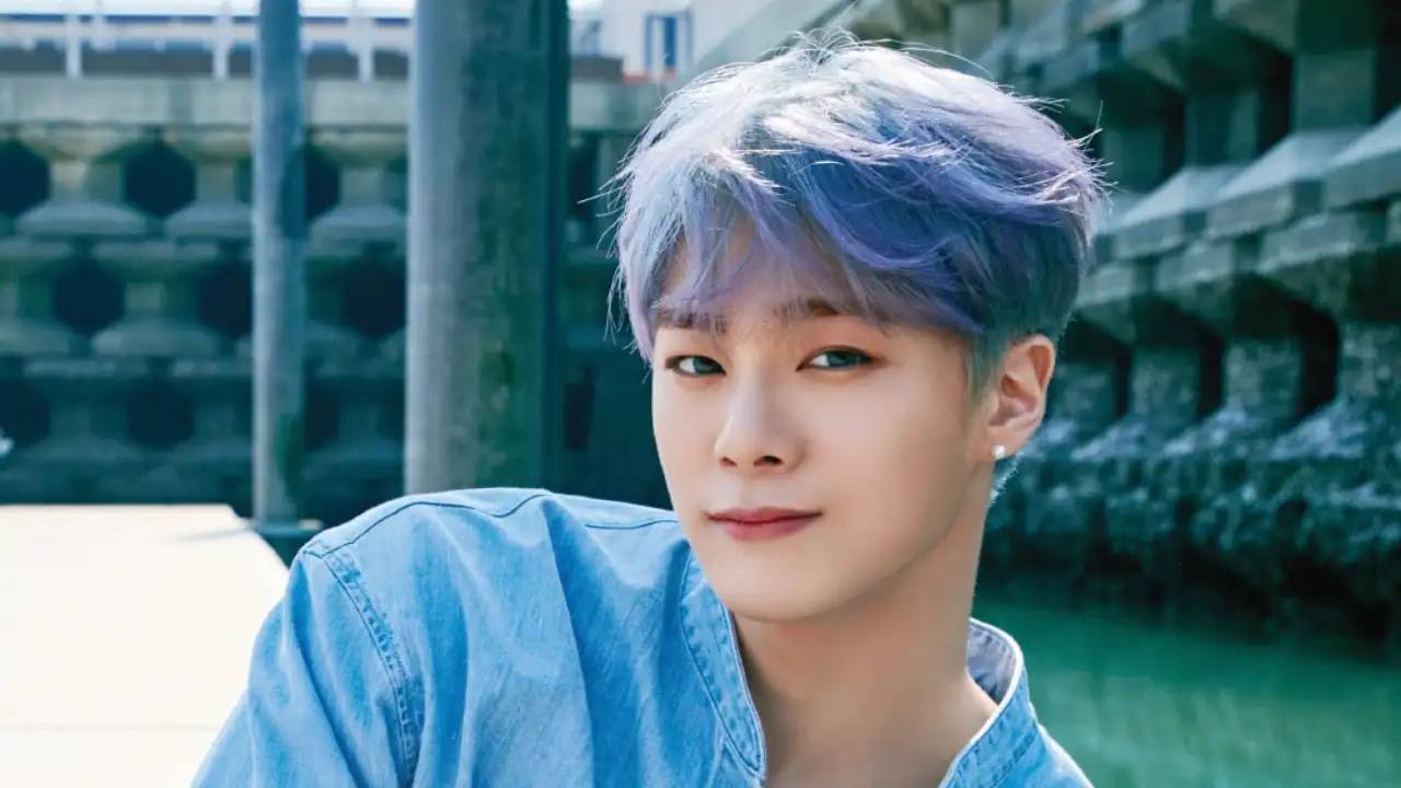 Who is K-Pop Star Moonbin's Girlfriend? All the Details You Need to ...