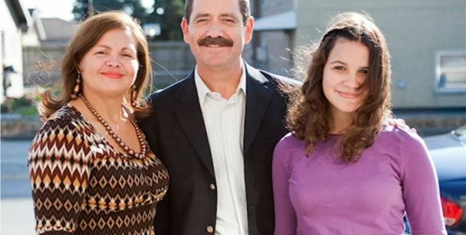 chuy garcia,chuy garcia son,chuy garcia family,brandon johnson,paul vallas son,chicago mayoral election,chuy garcia daughter cause of death *graphic*,chuy garcia daughter cause of death *2017,chuy garcia huracanes del norte,chuy garcia wife,garcia daughter,chuy garcia comedian