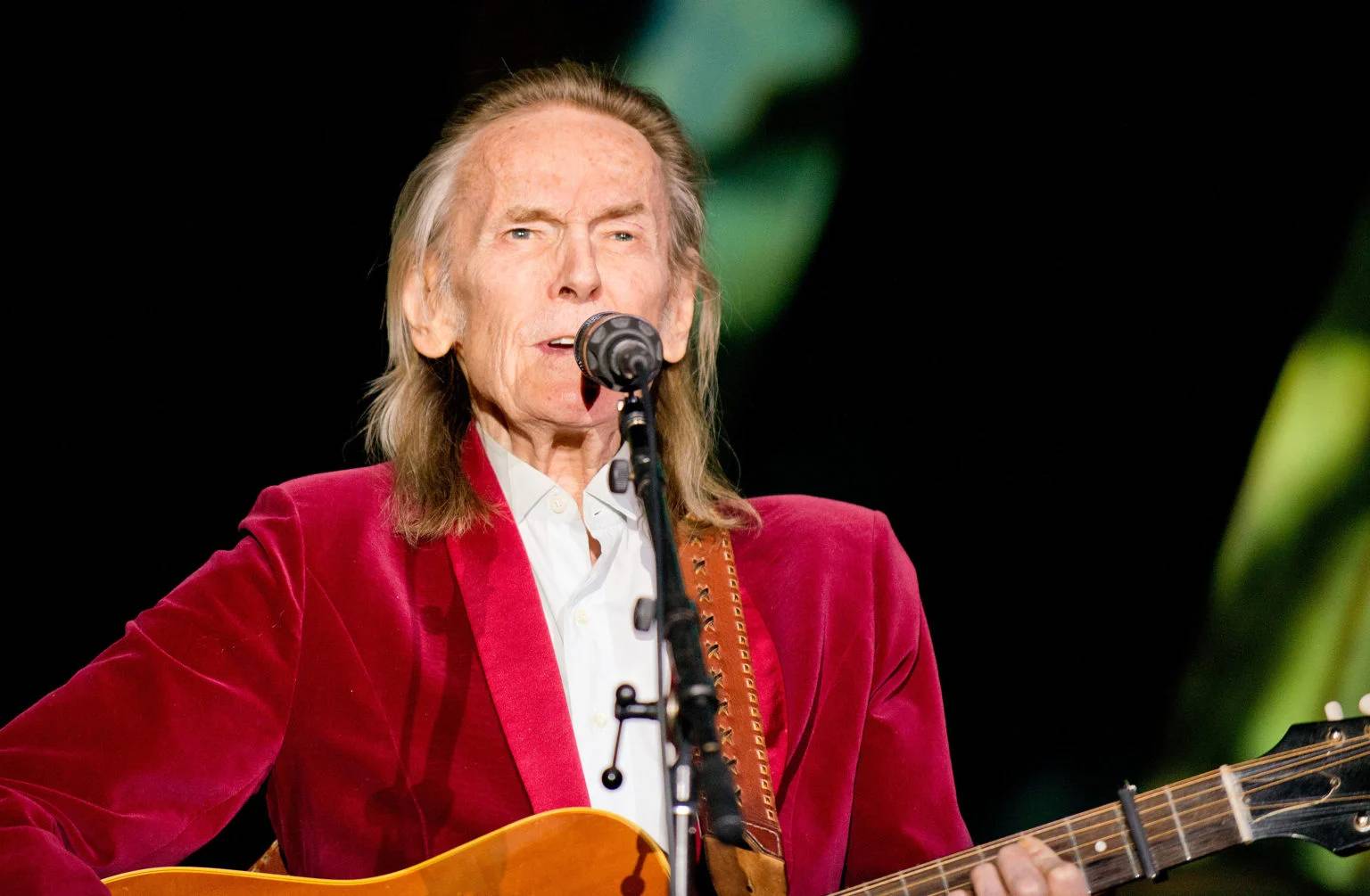 what disease does gordon lightfoot have,gordon lightfoot spouse,is gordon lightfoot still alive,gordon lightfoot height,gordon lightfoot first wife,how old is gordon lightfoot,gordon lightfoot wikipedia,gordon lightfoot tour cancelled,gordon lightfoot net worth,gordon lightfoot net worth 2022,gordon lightfoot net worth 2021