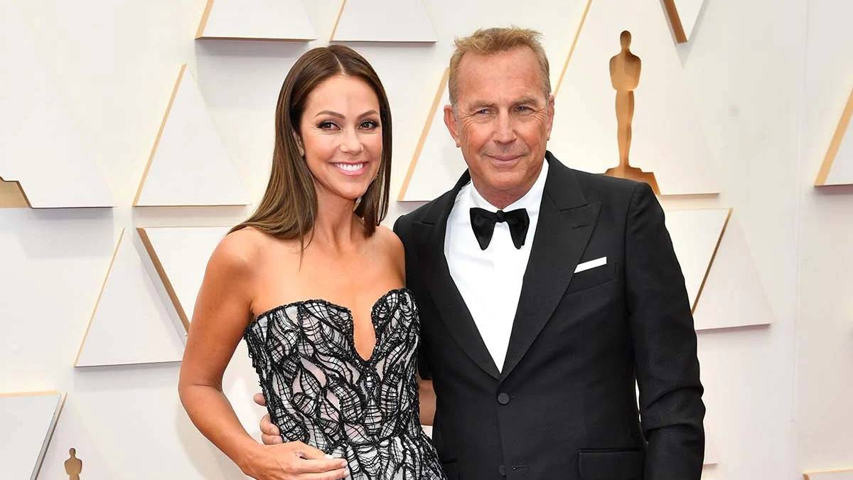 kevin costner children,kevin costner age,kevin costner illegitimate child,how many times has kevin costner been married,kevin costner net worth,kevin costner wife age difference,kevin costner kids ages,kevin costner wife black,kevin costner christine baumgartner deutschland