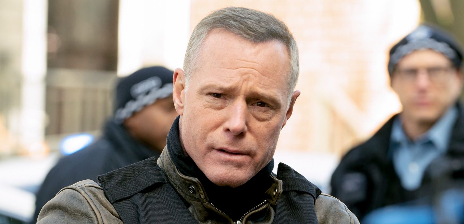 where does jason beghe live now,jason beghe net worth,jason beghe voice before accident,jason beghe parkinsons disease,jason beghe illness,jason beghe home alone,why does hank voight shake his head,what is jason beghe like in real life,jason beghe chicago pd,jason beghe chicago pd salary,is jason beghe still on chicago pd,how old is jason beghe on chicago pd,jason beghe is he leaving chicago pd,is jason beghe coming back to chicago pd,how old is jason beghe leaving chicago pd,how much does jason beghe make per episode of chicago pd,chicago pd jason beghe voice,jason beghe home video chicago pd