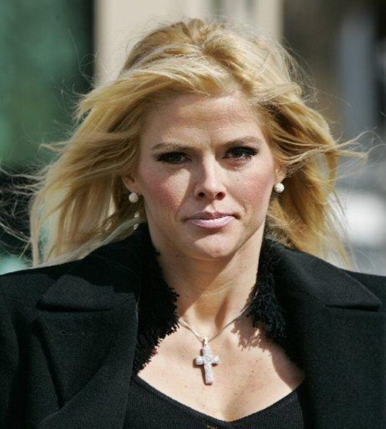 Anna Nicole Smith's Autopsy: Unveiling the Truth - DotComStories