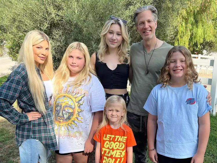 tori spelling net worth,tori spelling children,dean mcdermott children,tori spelling age,tori spelling kids ages,tori spelling son,tori spelling childrens names,dean mcdermott daughter lola,tori spelling and dean mcdermott&#039;s children