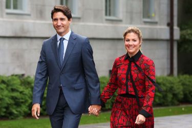 justin trudeau age,sophie gregoire trudeau,justin trudeau wife age difference,justin trudeau separation reasons,why trudeaus separated reddit,trudeau separation reddit,why did justin and sophie separate reddit,justin trudeau separation reddit,canadian prime minister justin trudeau,canadian pm justin,canadian pm justin trudeau,canada pm justin trudeau,canadian pm news