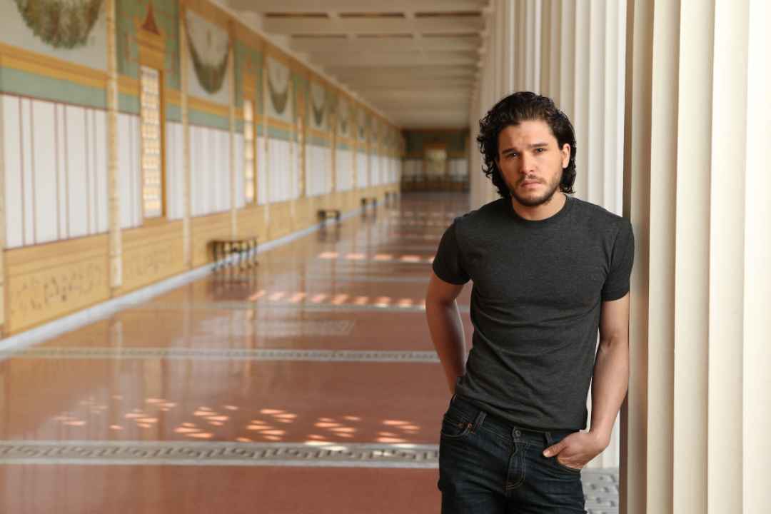 Kit Harington biography,Kit Harington movies,Kit Harington wife,Kit Harington child,Kit Harington family,Kit Harington net worth,Kit Harington filmography,Kit Harington awards